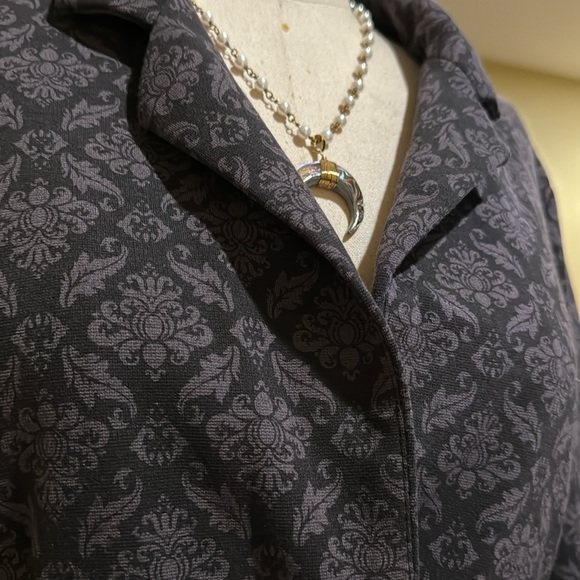 Cotton On Suit Blazer # 0016 - Picture 3 of 8